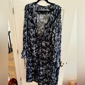 Gorgeous Arula Tie Front Floral Duster